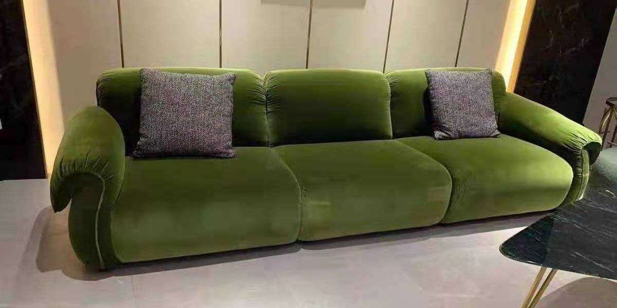 How to Decorate Your Living Room With a Green Velvet Sofa?
