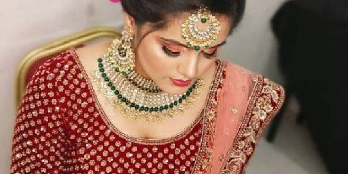 Bridal Makeup Artist in Delhi