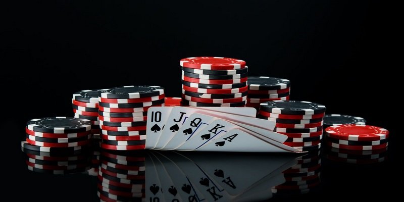Thứ Tự Poker Và Quy Định Sức Mạnh Các Bộ Trong 68 Game Bài