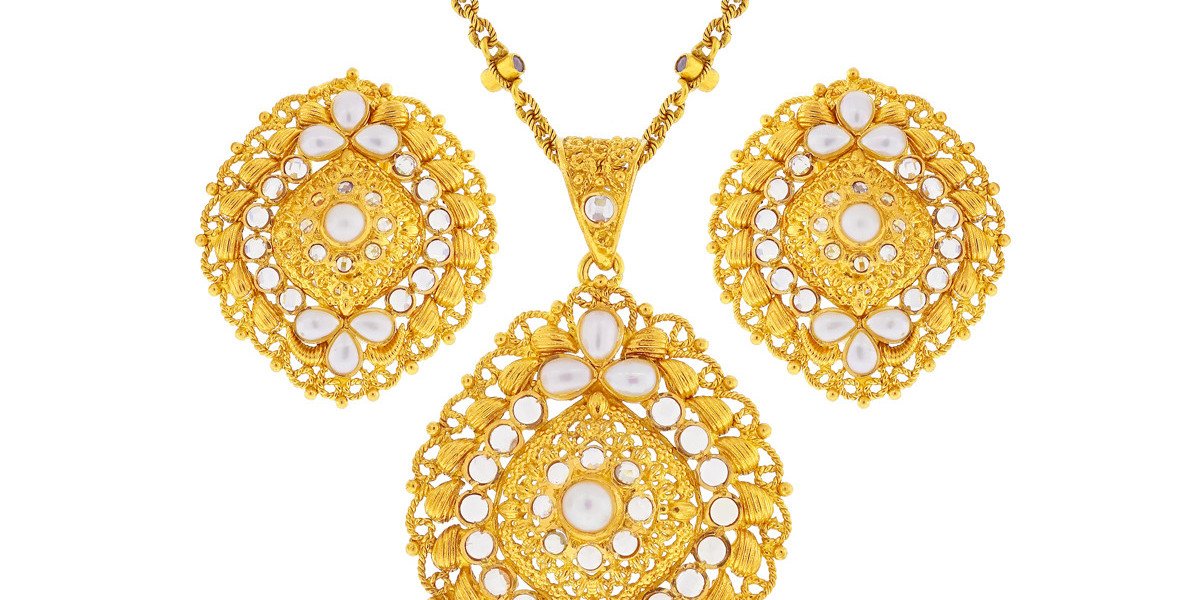 Luxury Redefined: The Allure of Meenakari and 22K Gold in a Stunning Pendant Set.