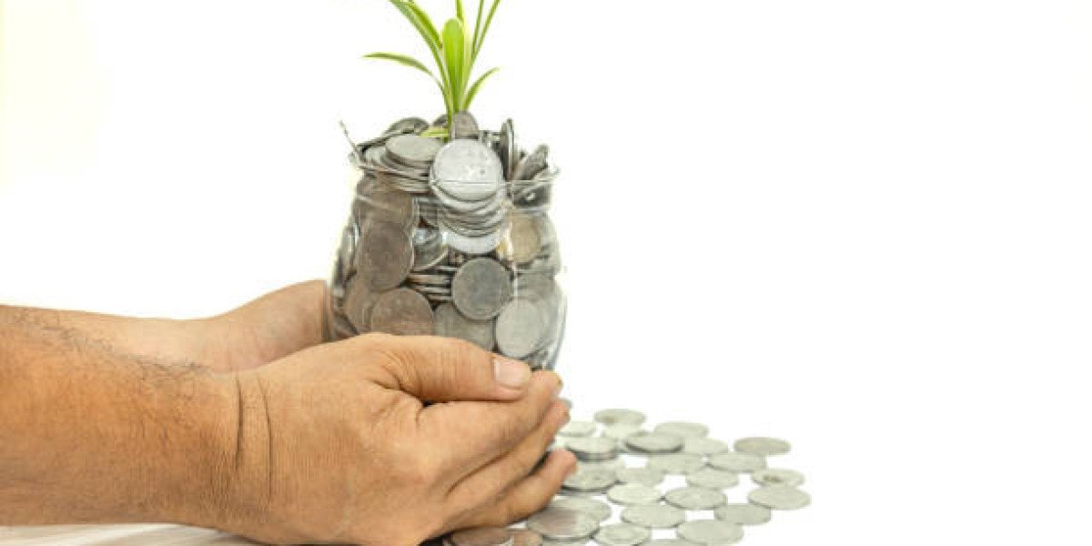 What are the benefits of investing in mutual funds in India?