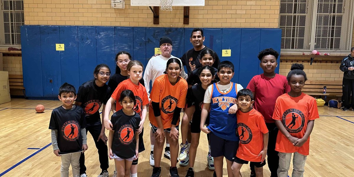 Craig Raucher’s Staten Island Basketball League has new twist this year as it opens doors for youth loop