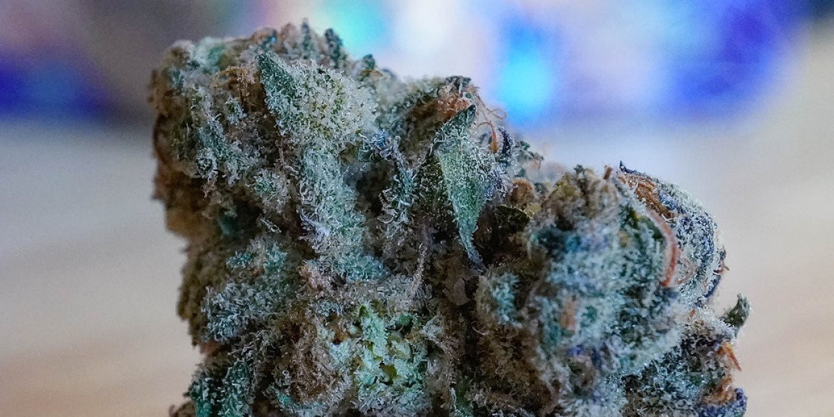 Superdope Strains: Discover the Pinnacle of Cannabis Quality