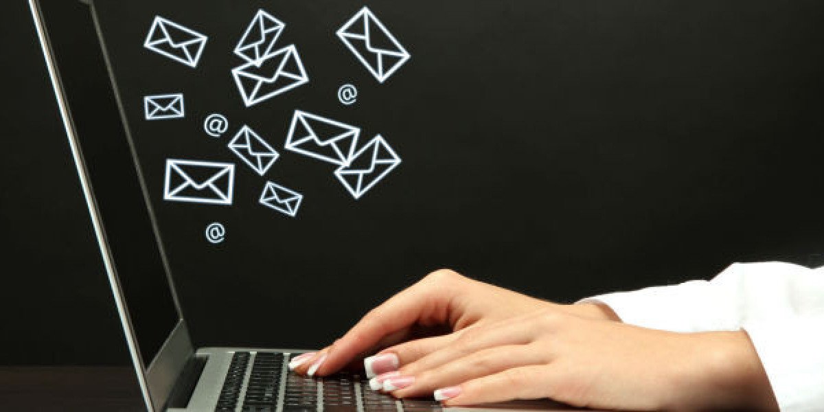 How Can Transactional Emails Drive Renewals and Subscriptions for Online Libraries?