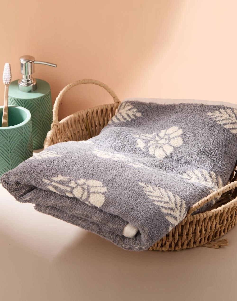 How to Identify Authentic Towels Online?