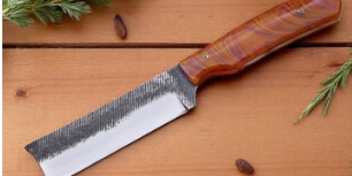 Bull Cutter Knife: The Ultimate Tool for Heavy-Duty Outdoor Work