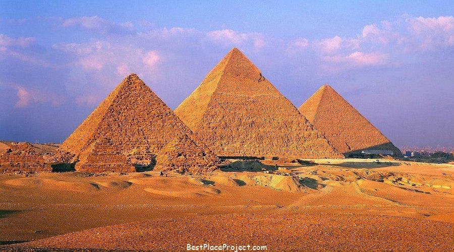 Top Best Famous places to visit in Egypt